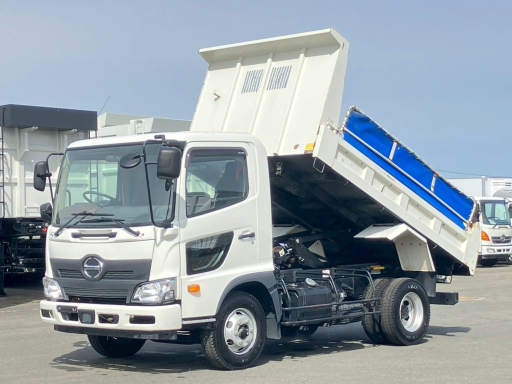 日野 レンジャー 2KG-FC2ABA(2WD)の写真1