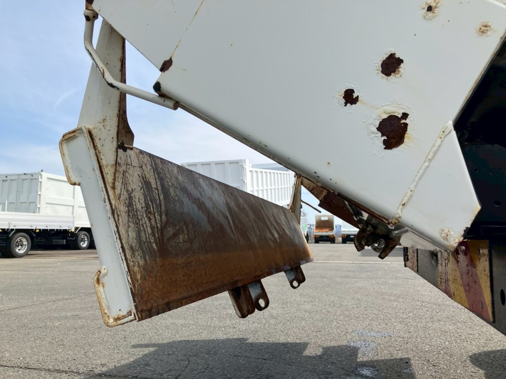 日野 レンジャー 2KG-FC2ABA(2WD)の写真13