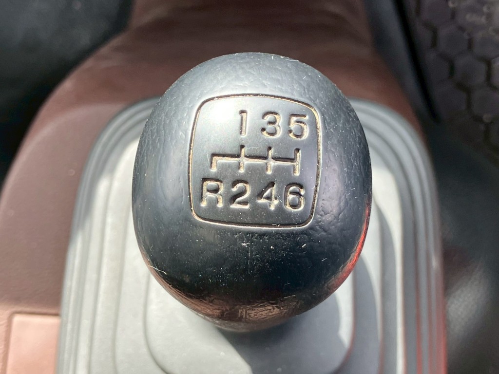 日野 レンジャー 2KG-FC2ABA(2WD)の写真34