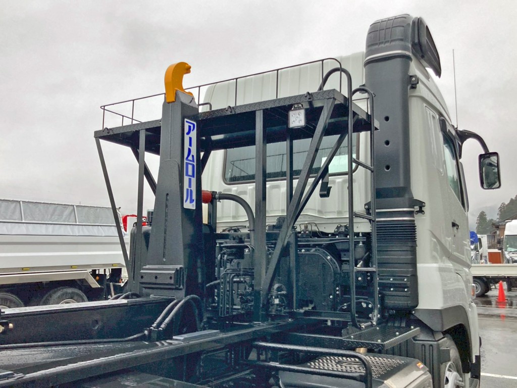 つい立付きです。|三菱 スーパーグレート 2PG-FV80HYの写真8