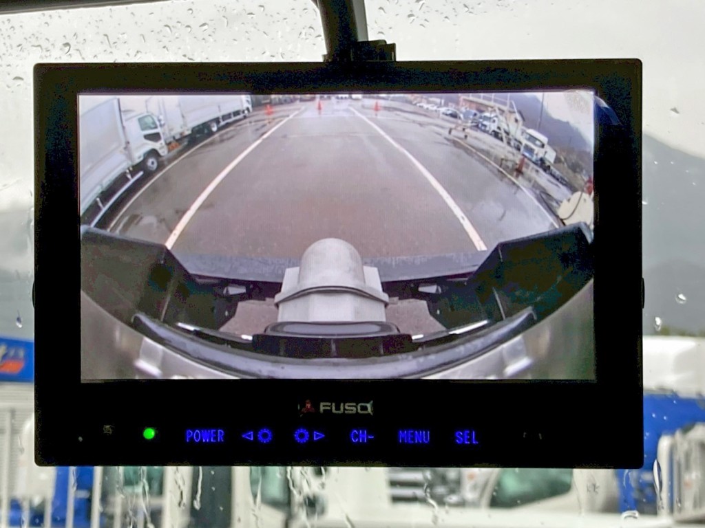 液晶バックモニター付きです。|三菱 スーパーグレート 2PG-FV80HYの写真17