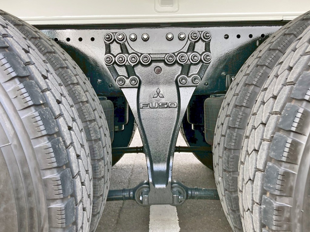 エアサスです。|三菱 スーパーグレート 2PG-FU84VZの写真5