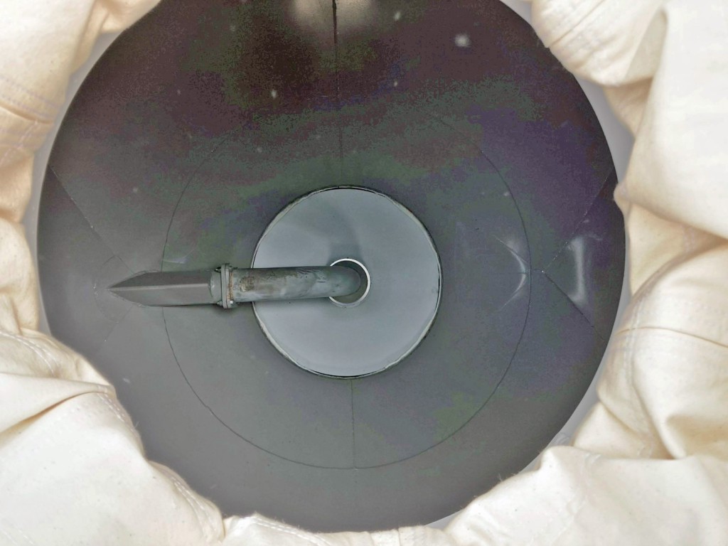 タンク内部の状態です。(前方)|三菱 スーパーグレート 2PG-FU84VZの写真10