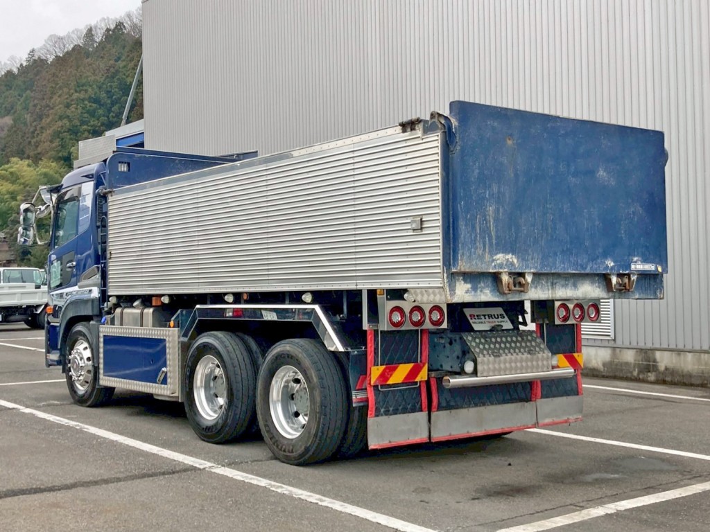 UDトラックス クオン QKG-CW5XLの写真3