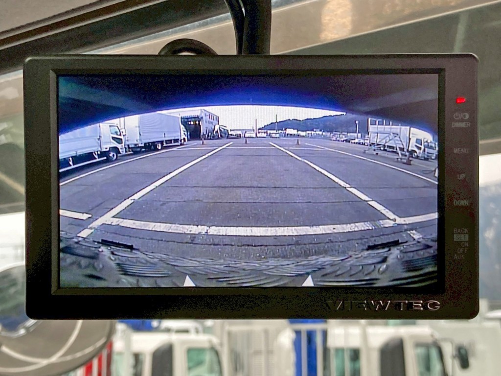 液晶バックモニター付きです。|UDトラックス クオン QKG-CW5XLの写真35