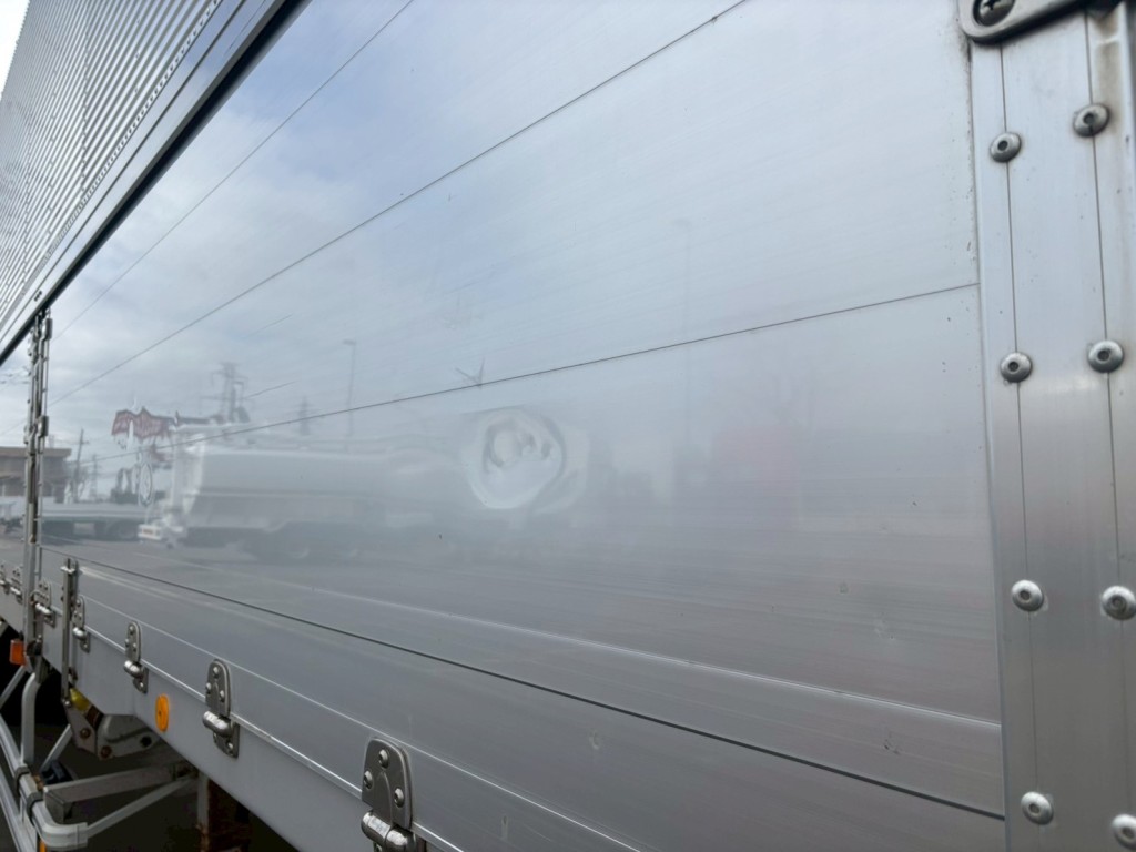 運転席側アオリにヘコミ傷あります。|フルハーフ  DFPTF341A改の写真17