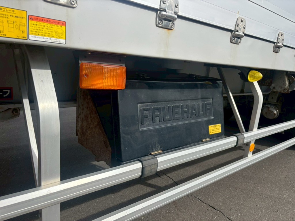 助手席側に工具箱が付いています。|フルハーフ  DFPTF341A改の写真19