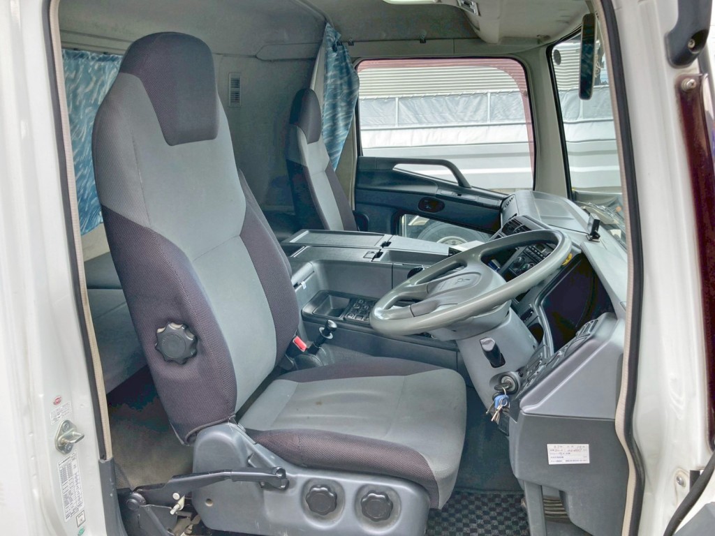 三菱 スーパーグレート QKG-FV50VXの写真7