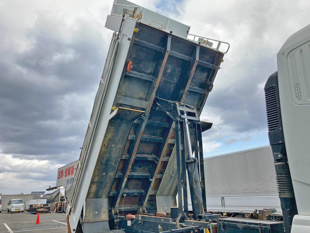 三菱 スーパーグレート QKG-FV50VXの写真18