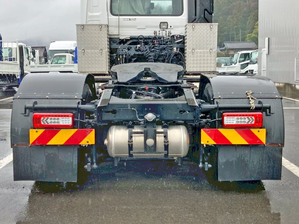 リヤ周りの状態です。|UDトラックス クオン 2PG-GK5AADの写真22