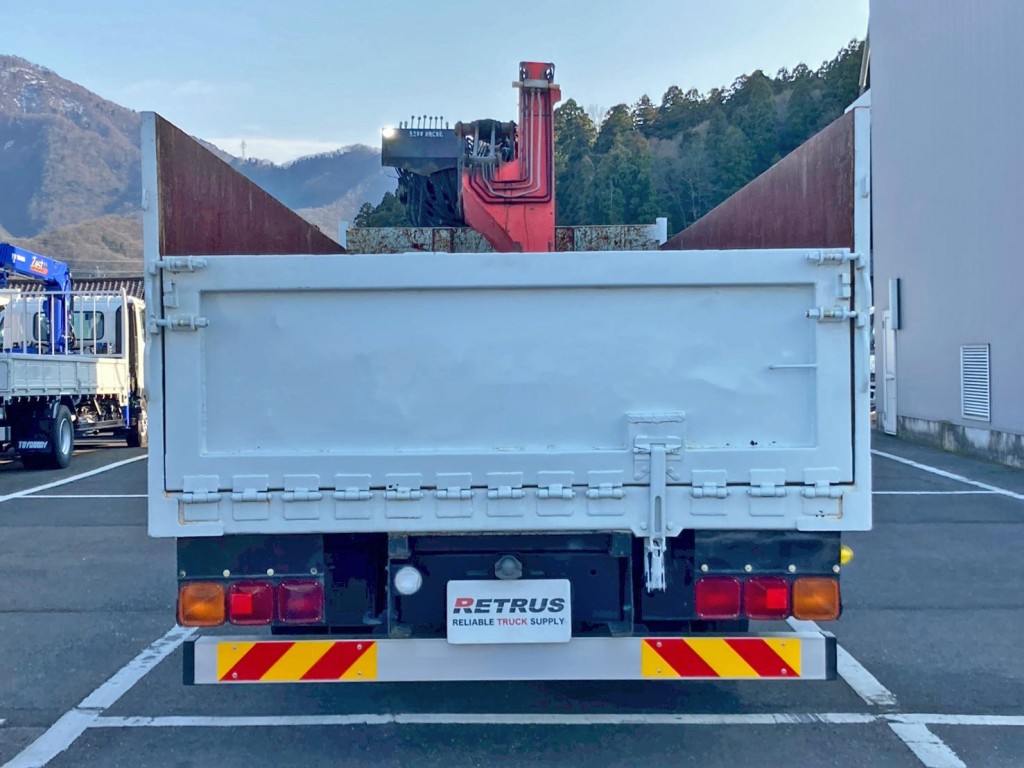 リヤ周りの状態です。(リヤアオリにセイコーラックが付いています)|三菱 ファイター QDG-FQ62Fの写真28