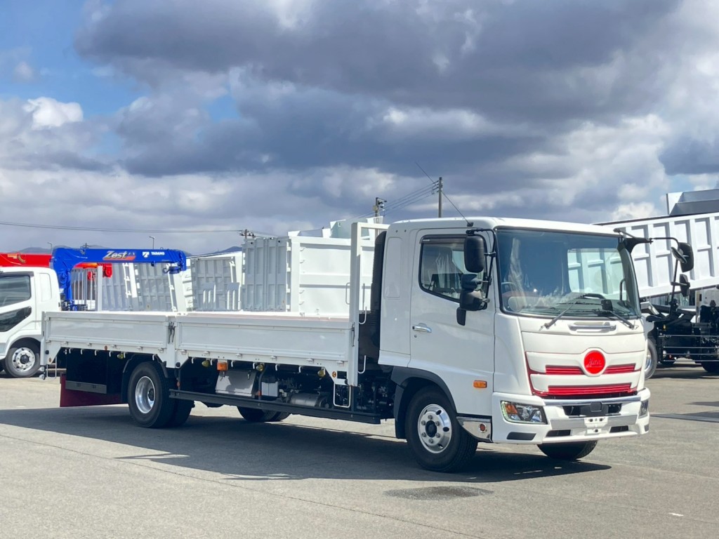 日野 レンジャー 2PG-FD2ABA(2WD)の写真2