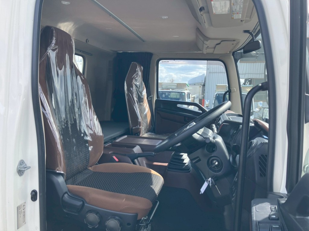 日野 レンジャー 2PG-FD2ABA(2WD)の写真7