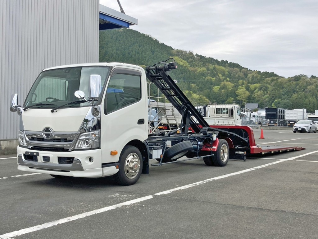 当該車両はフラトップ仕様です。|日野 デュトロ 2KG-XZU722M(2WD)の写真1
