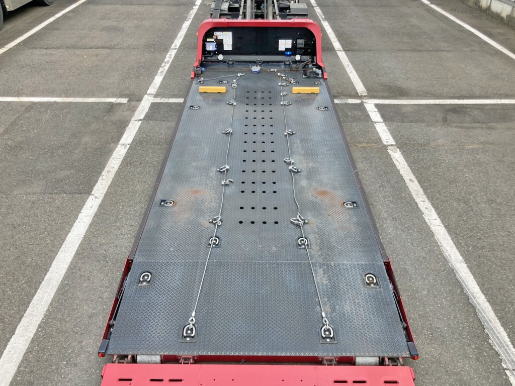 床は鉄板です。|日野 デュトロ 2KG-XZU722M(2WD)の写真8