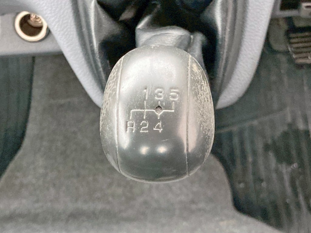 三菱 キャンター TKG-FEA50(2WD)の写真24