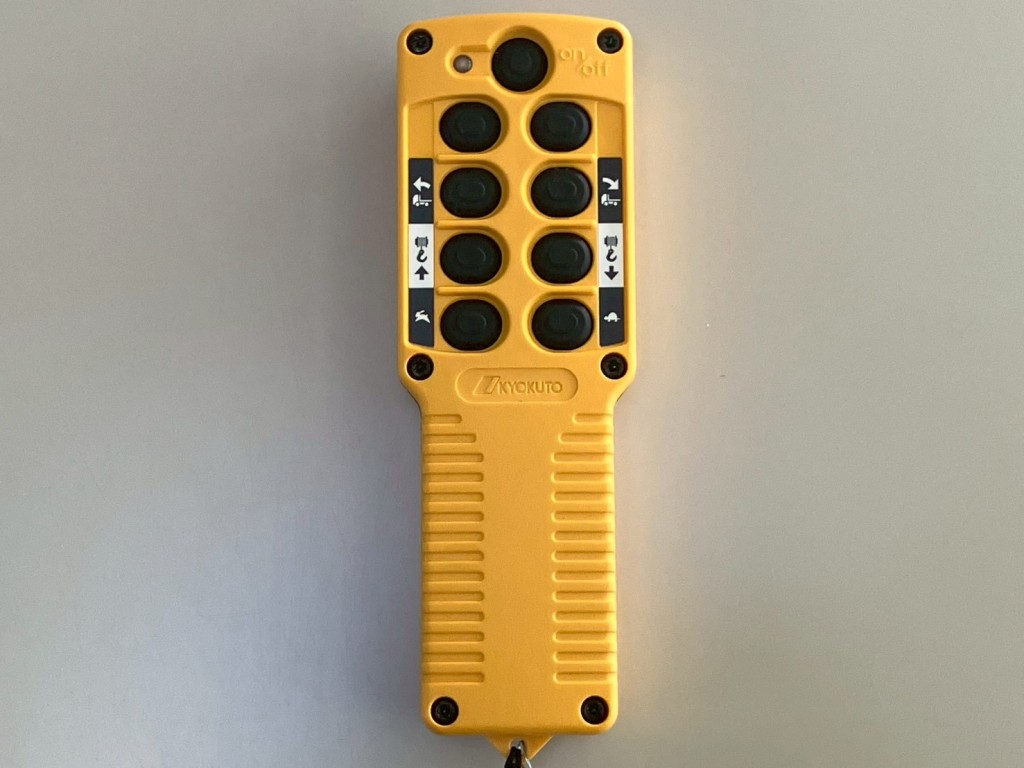 スライド・ウインチのラジコンです。|三菱 キャンター 2PG-FEB90(2WD)の写真21