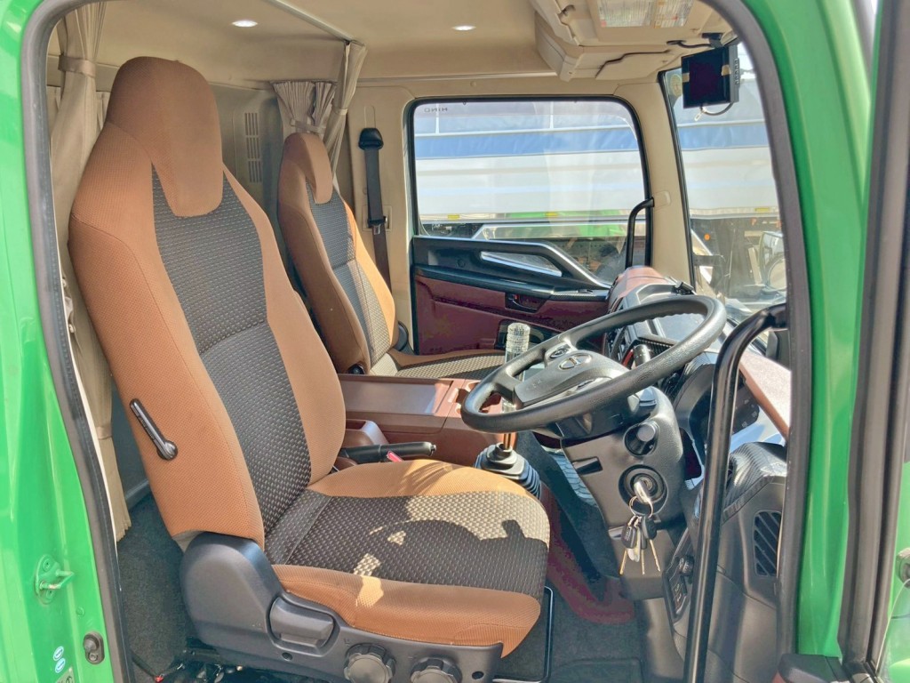 日野 レンジャー 2PG-FD2ABA(2WD)の写真7