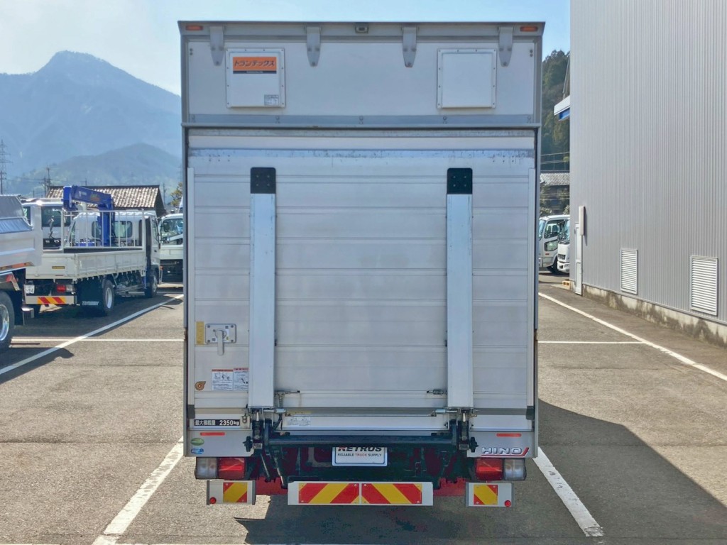 リヤはゲート蓋仕様です。|日野 レンジャー 2PG-FD2ABA(2WD)の写真9