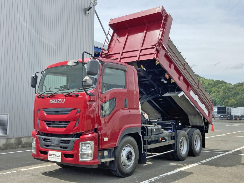 いすゞ ギガ QPG-CXZ77BTの写真1