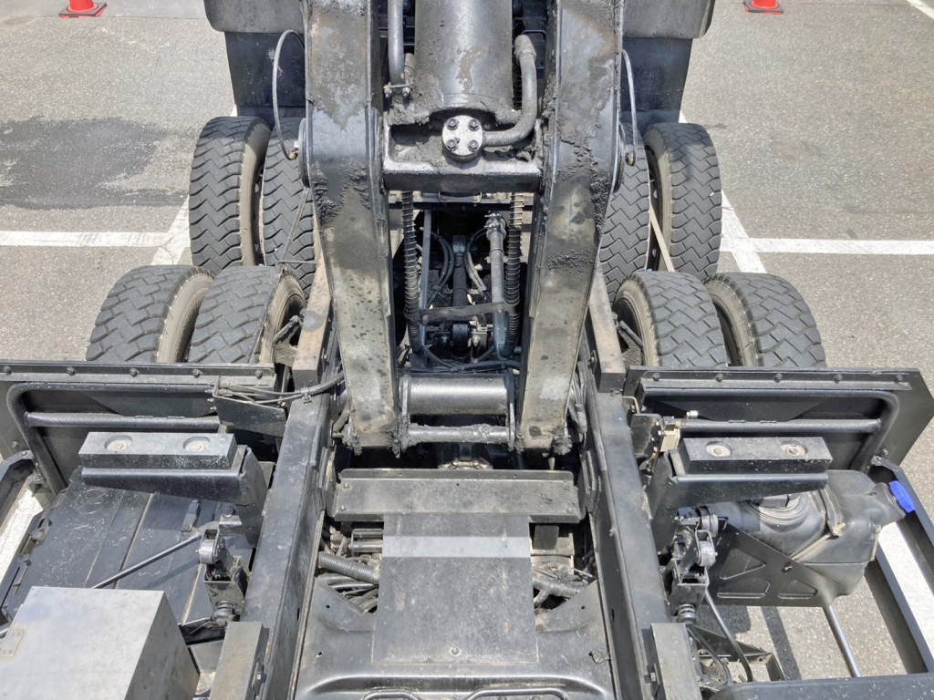 いすゞ ギガ QPG-CXZ77BTの写真20