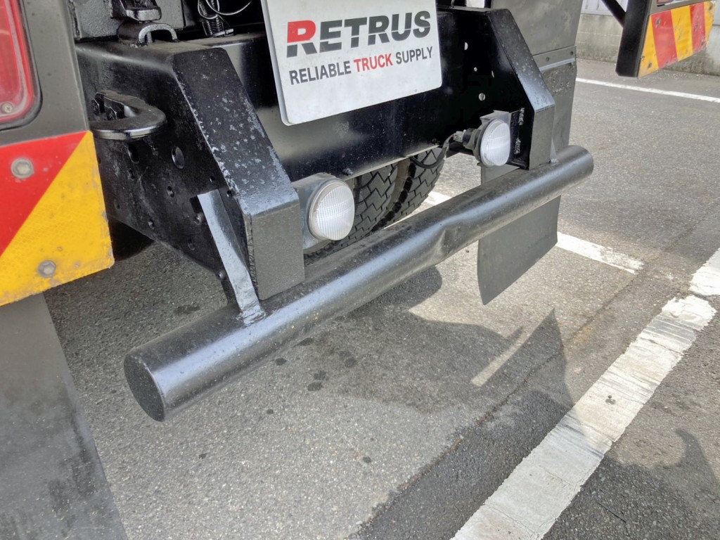 リヤバンパーは車検非対応です。|いすゞ ギガ QPG-CXZ77BTの写真29