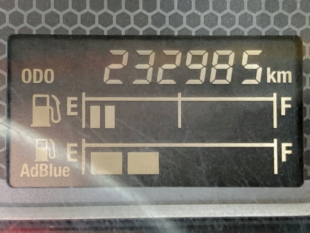 いすゞ ギガ QPG-CXZ77BTの写真37