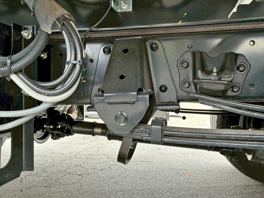 リーフサスです。|日野 デュトロ 2KG-XZU712M(2WD)の写真5