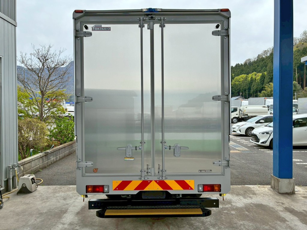 リヤ周りの状態です。|日野 デュトロ 2KG-XZU712M(2WD)の写真8