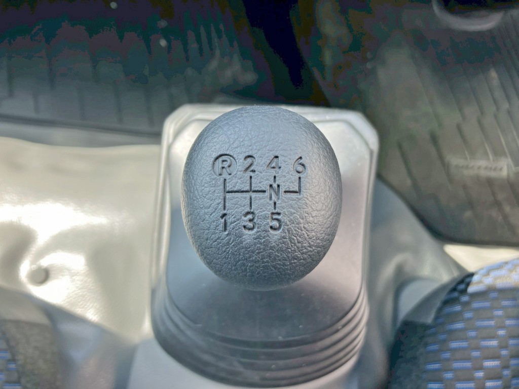 日野 デュトロ 2KG-XZU712M(2WD)の写真19