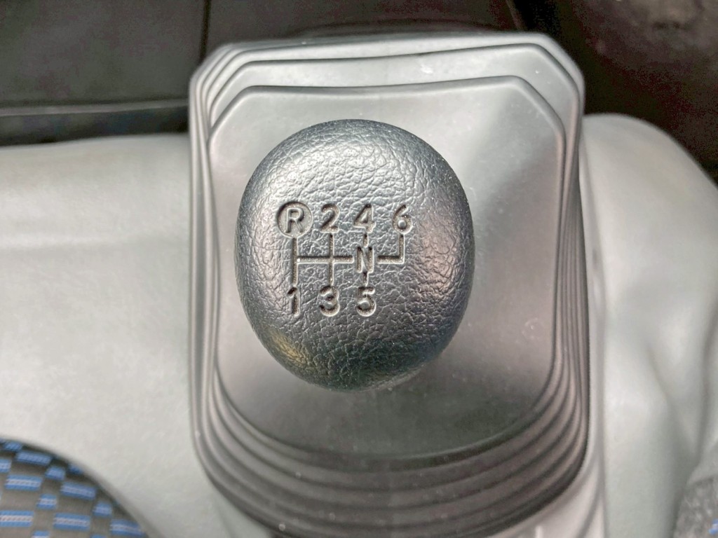 日野 デュトロ 2RG-XZU605M(2WD)の写真21