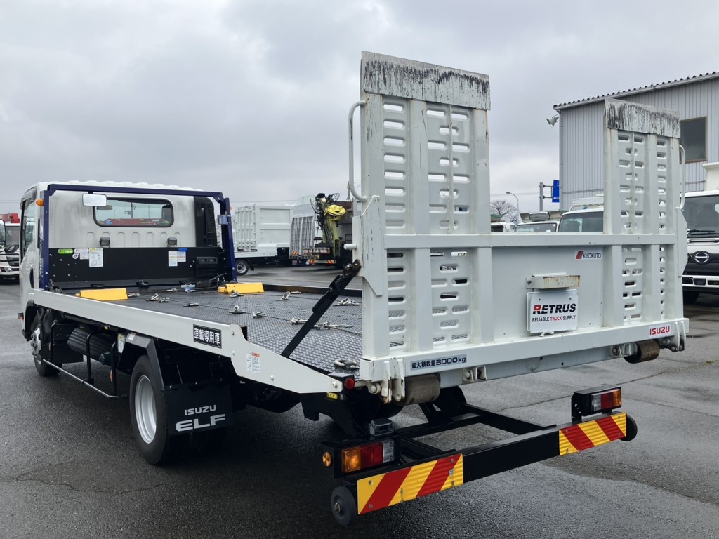 いすゞ エルフ 2RG-NPR88AN(2WD)の写真3