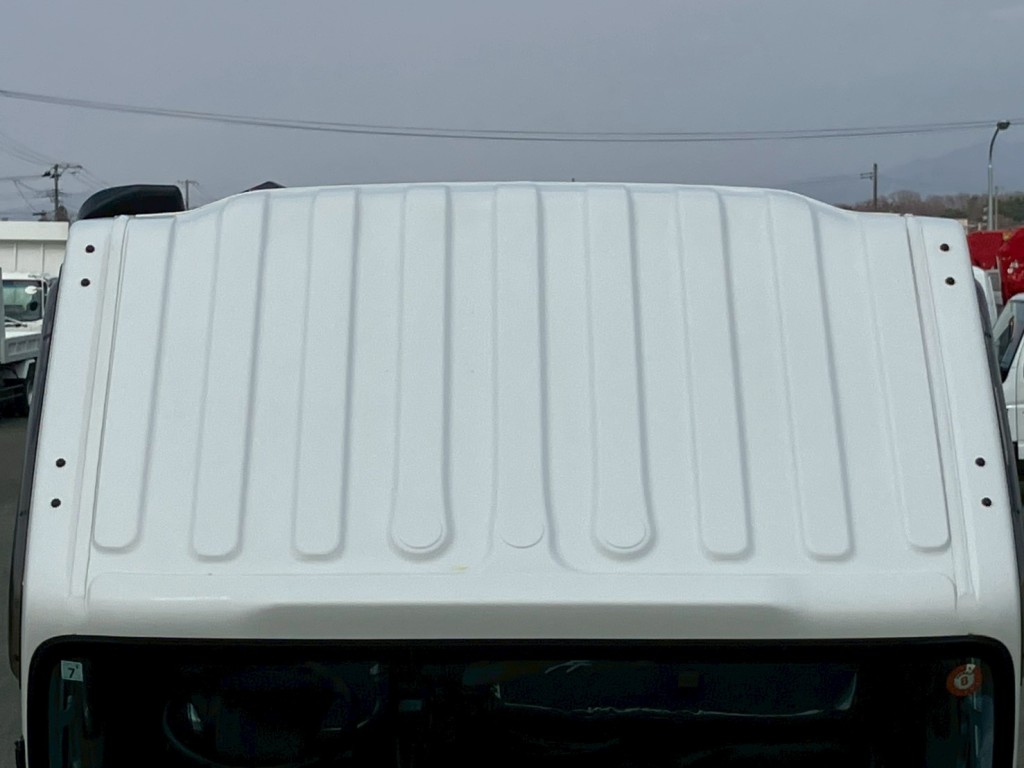 いすゞ エルフ 2RG-NPR88AN(2WD)の写真37