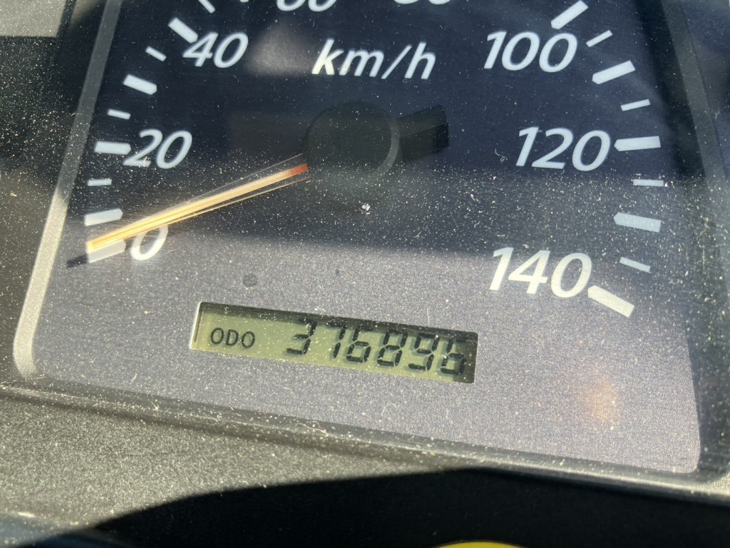 いすゞ ギガ QKG-CYZ77Aの写真13