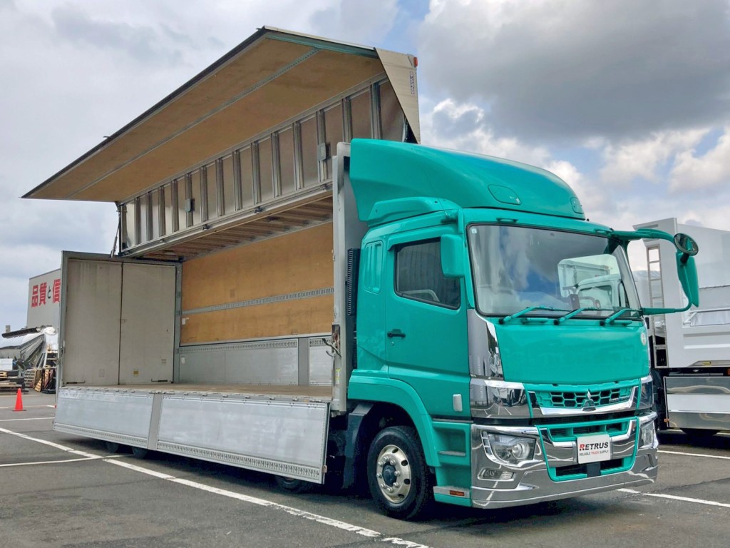 ホイールはアルミ製です。|三菱 スーパーグレート 2PG-FS74HZの写真2