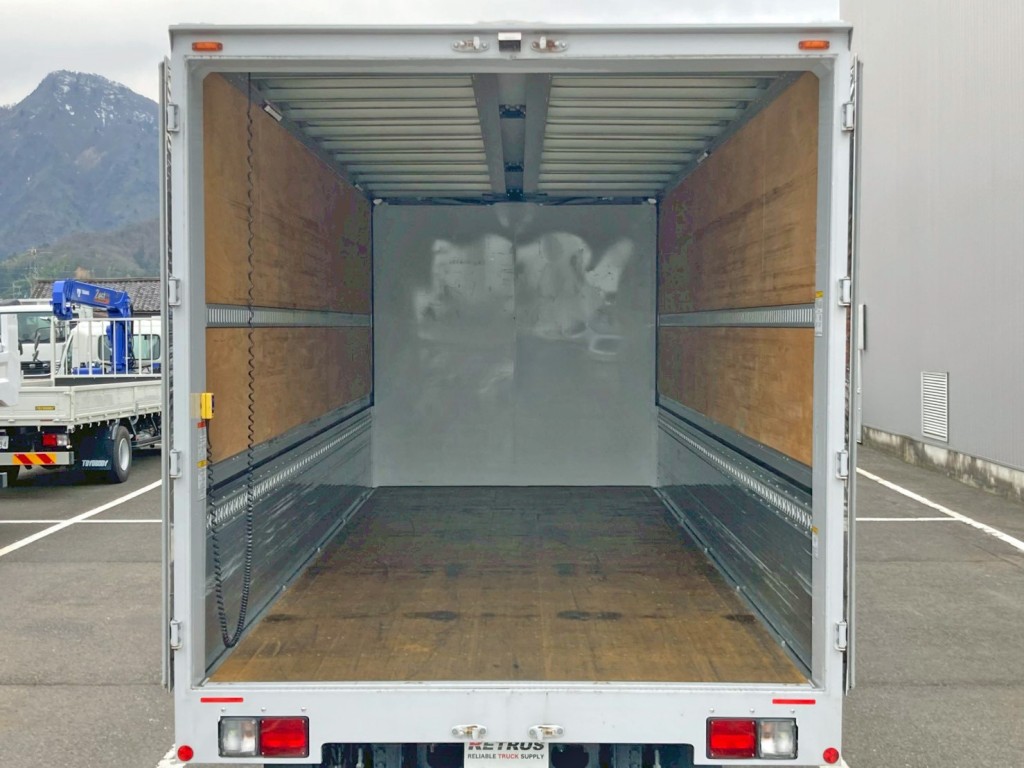 日野 レンジャー 2KG-FD2ABG(2WD)の写真10