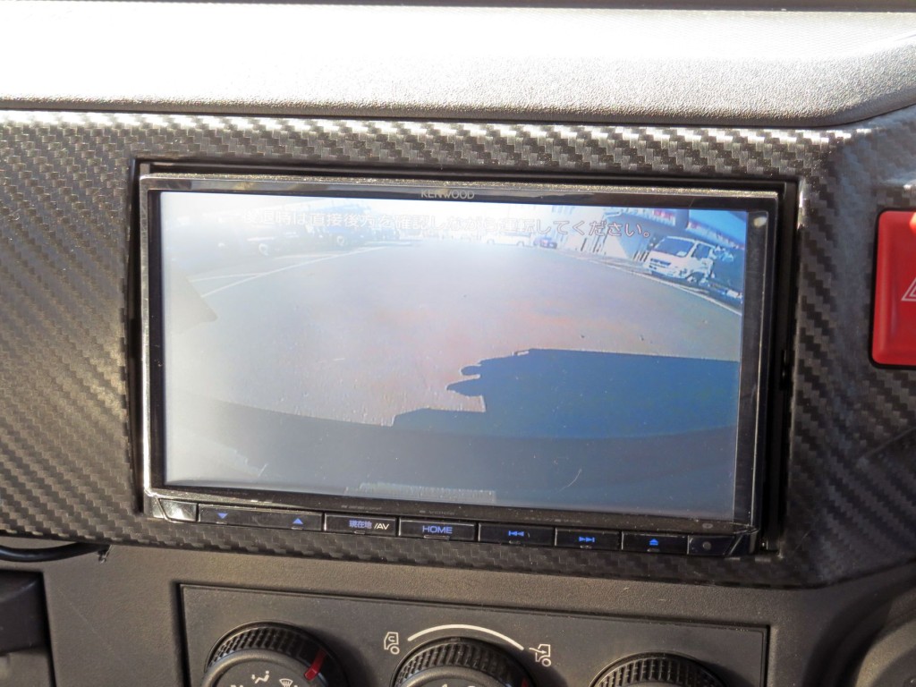 バックモニター兼用です。|日野 レンジャー 2KG-FD2ABA(2WD)の写真88