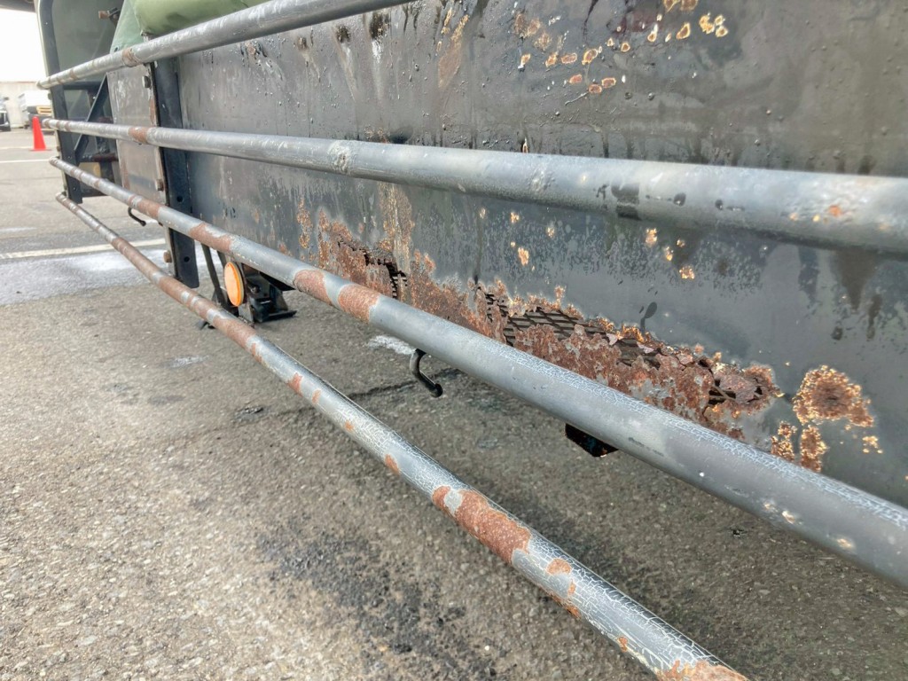 りん木入れに腐食・穴あきがあります。|トレクス  PFB34117の写真31