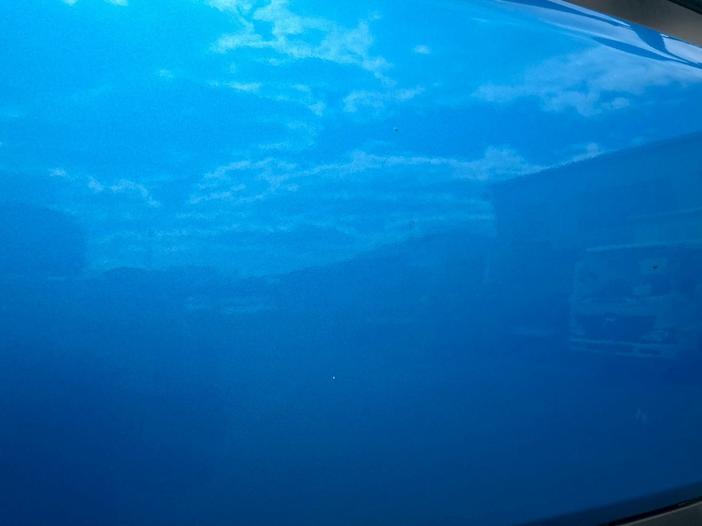 フロントパネルにキズがあります。|三菱 スーパーグレート 2PG-FS70HZの写真16