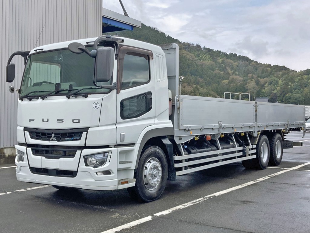 三菱 スーパーグレート 2PG-FU74HZの写真1