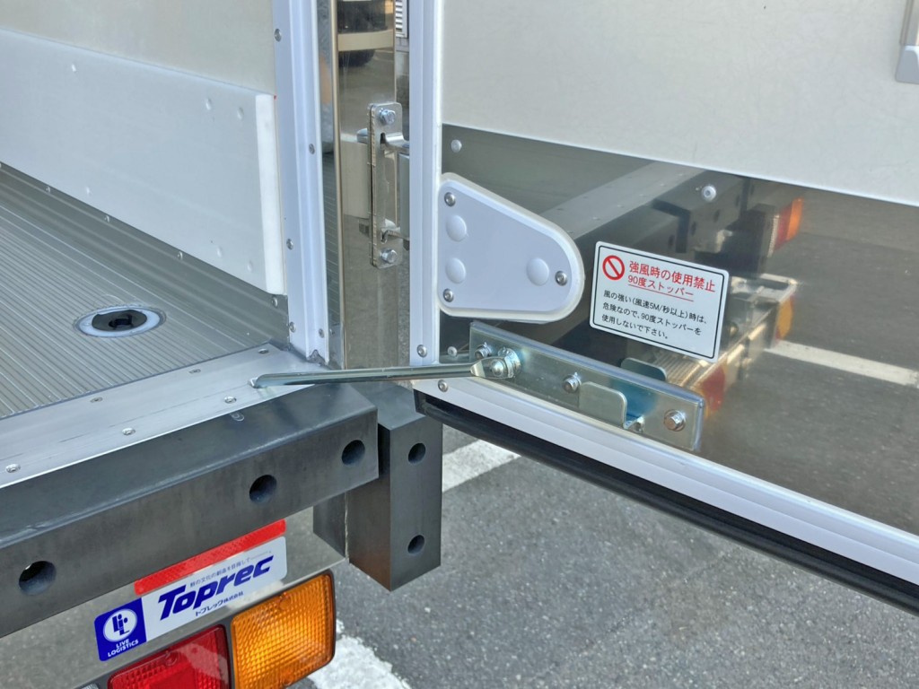 運転席側ストッパーの状態です。|三菱 ファイター 2KG-FK65F(2WD)の写真11