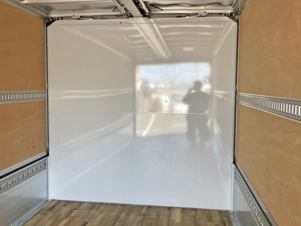 いすゞ フォワード 2RG-FTR90V4の写真11