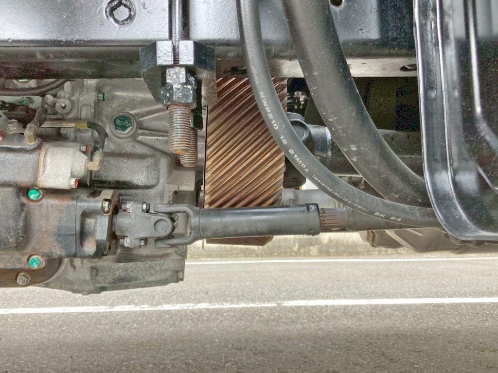 リターダ付きです。|日野 レンジャー 2PG-FE2ACAの写真14