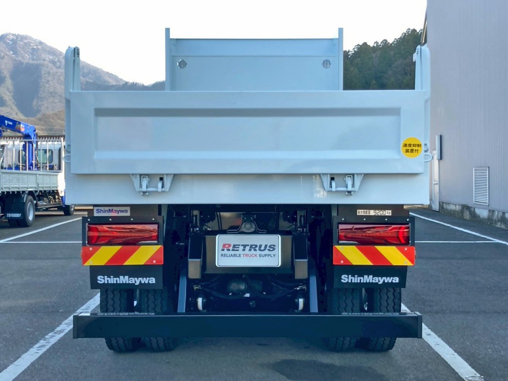 リヤ周りの状態です。|三菱 スーパーグレート 2PG-FV80VXの写真18