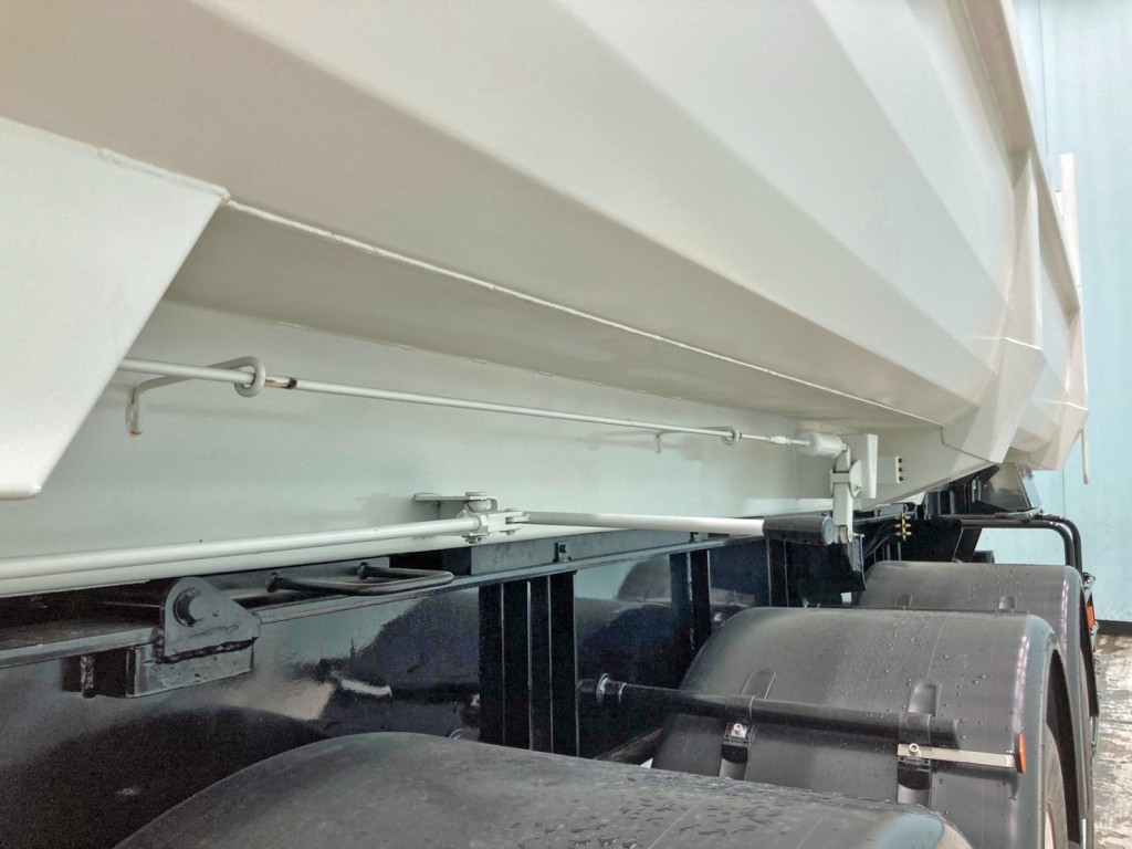 シャーシの状態です。|極東  PFB34112改の写真7