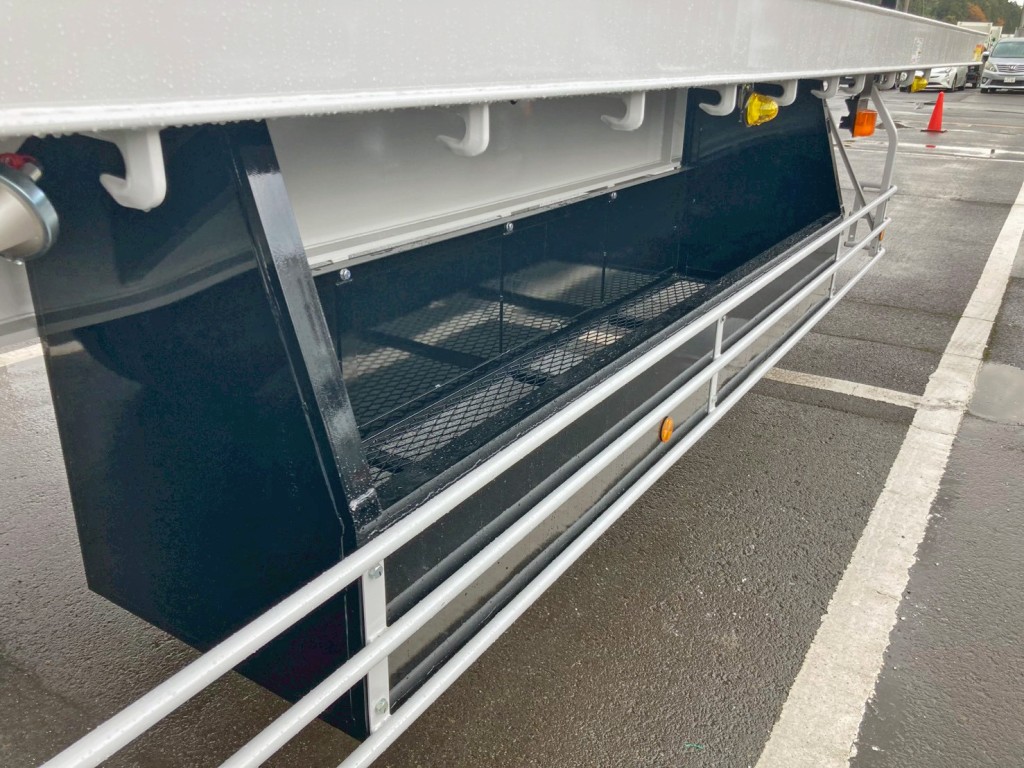 運転席側にりんぎ入れが付いています。|トレクス PFB34118の写真20