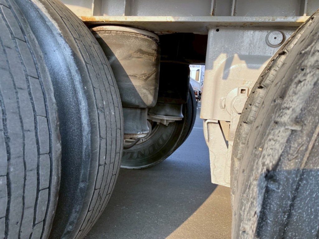 エアサスです。|東邦  TF36H2C3改の写真5