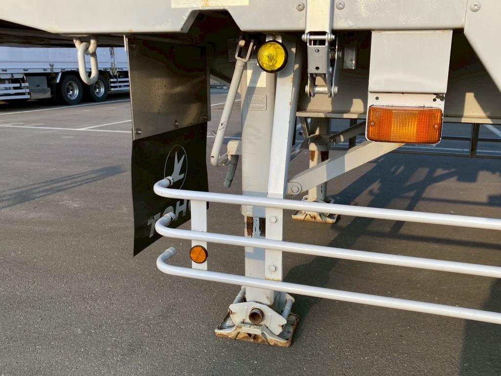 脚は手動式です。|東邦  TF36H2C3改の写真23