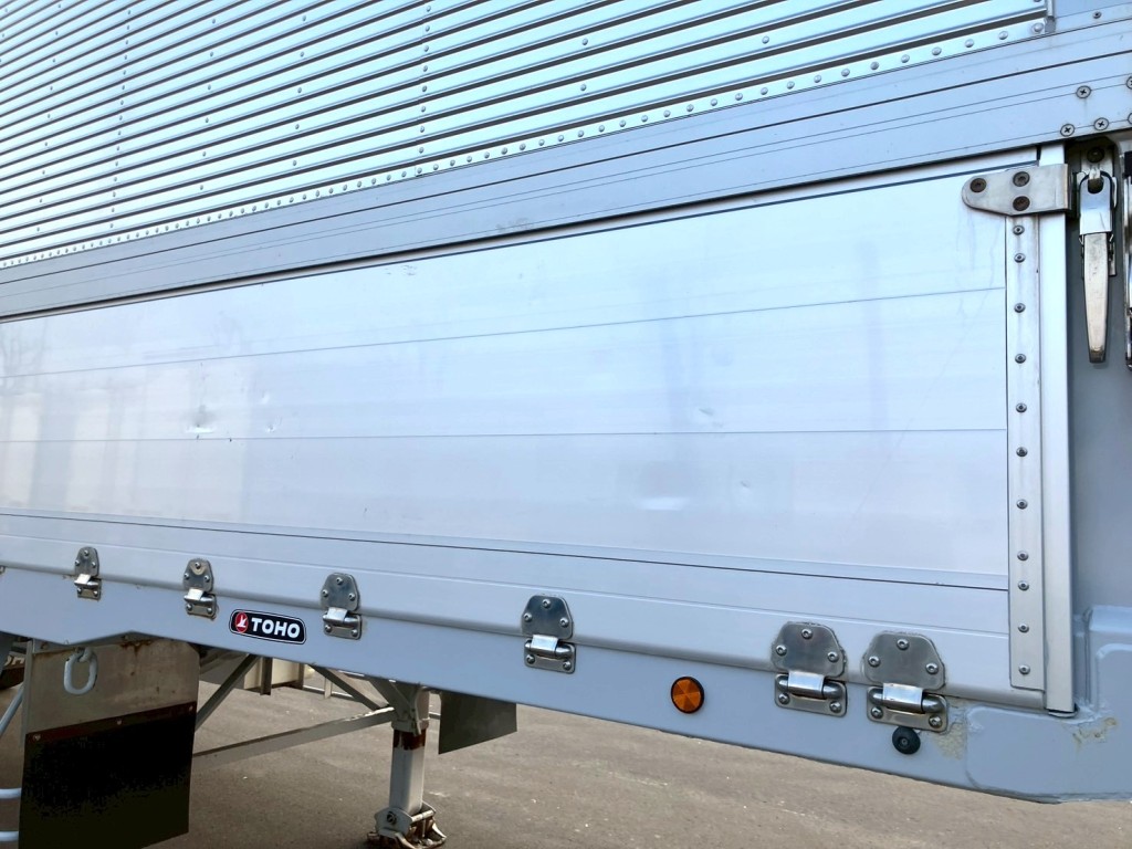 あおり外側にヘコミがあります。|東邦  TF36H2C3改の写真26