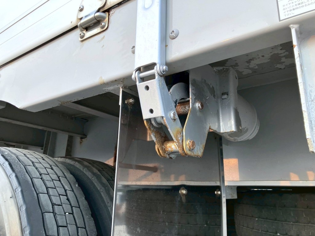 セイコーラックに錆びがあります。|東邦  TF36H2C3改の写真43